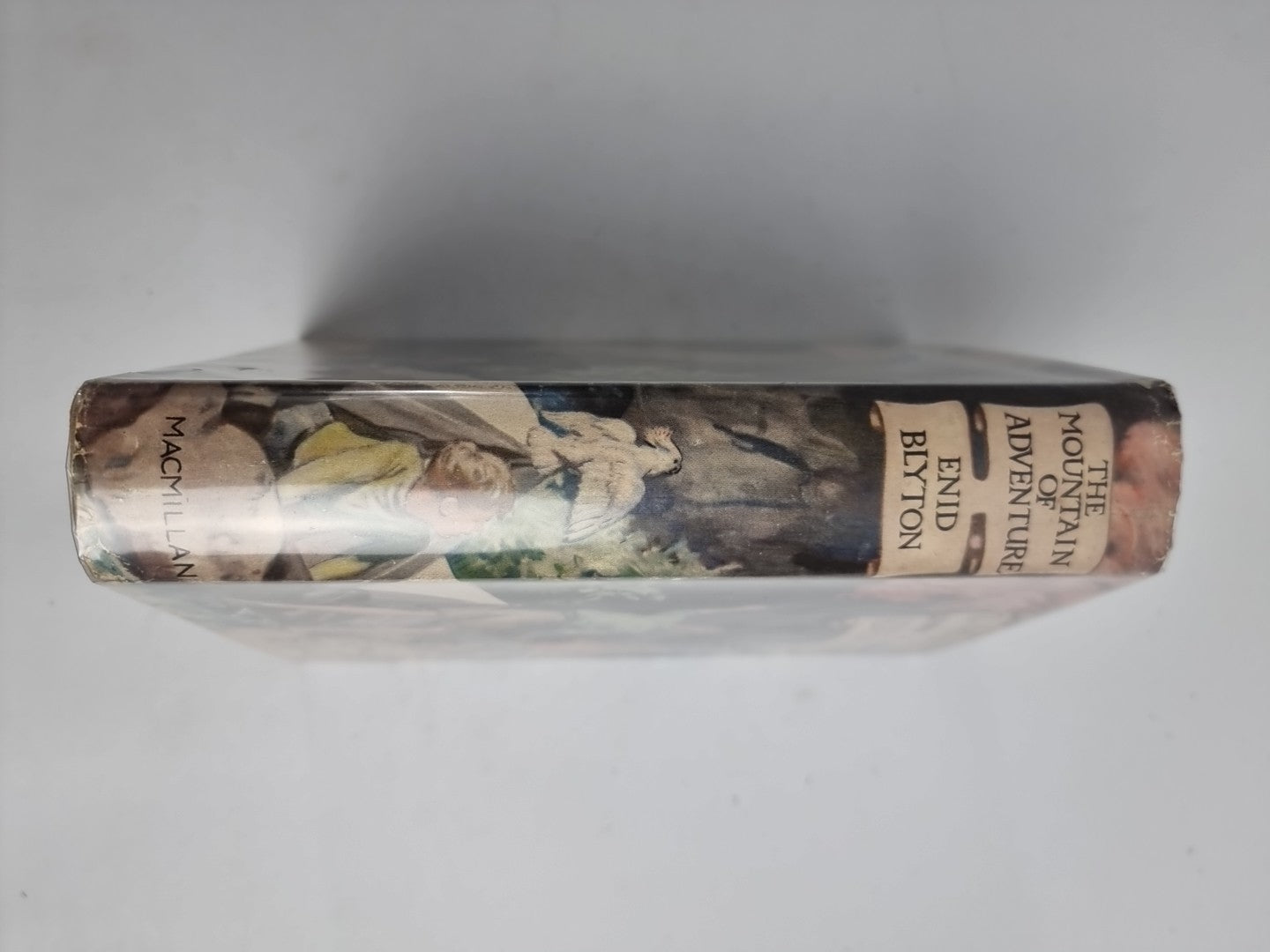 THE MOUNTAIN OF ADVENTURE - Blyton, Enid 1st Edition Illus. by Tresilian, Stuart