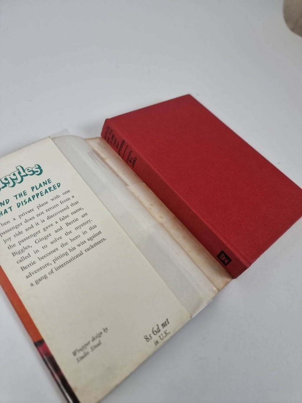 Biggles and the Plane that Disappeared, Captain W. E. Johns - First Edition