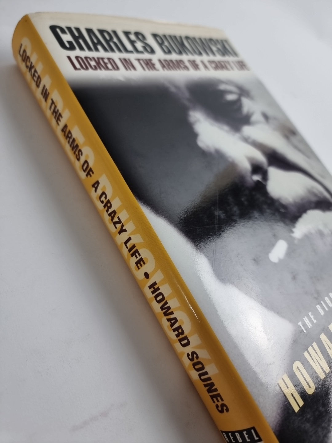 Locked in the Arms of a Crazy Life: By Howard Sounes. 1st Edition New & unread