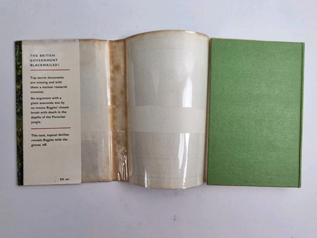 Orchids for Biggles , Captain W.E. Johns — 1st Edition, AS NEW