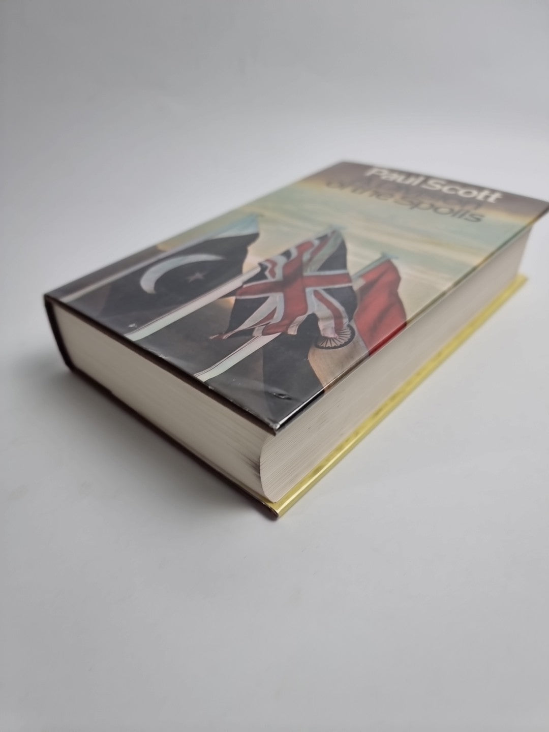 Paul Scott A Division of the Spoils 1st/1st ( Raj Quartet) 1975