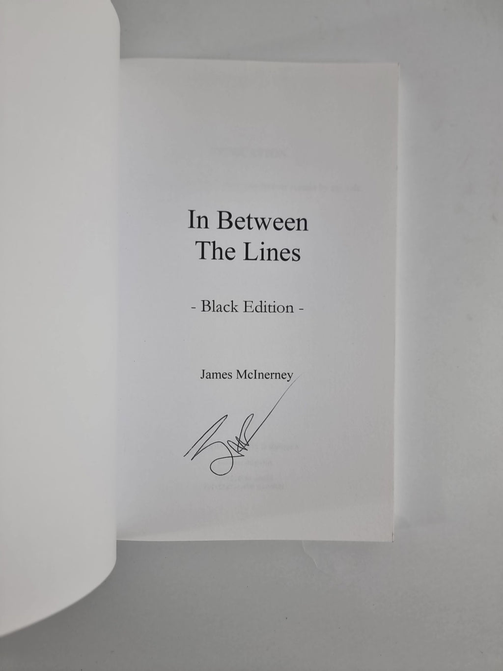 In Between the Lines - Black Editio..., McInerney, Jame  NEW  & SIGNED