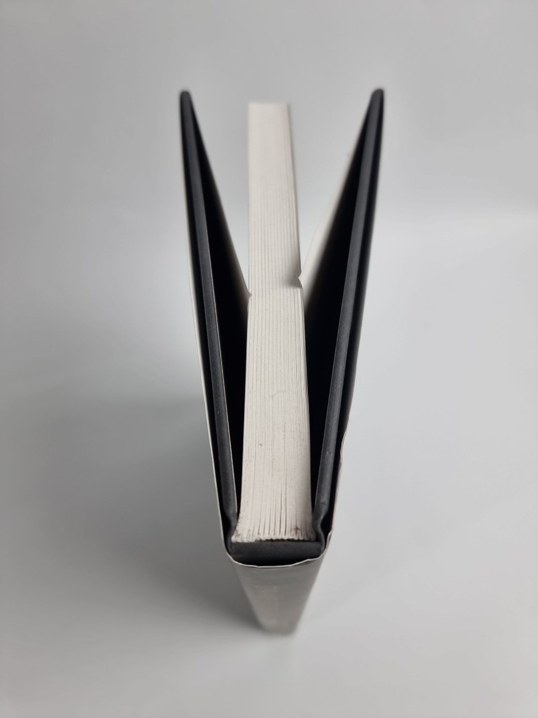 Hat: Origins, Language, Style - Drake Stutesman - First Edition Hardback 2019