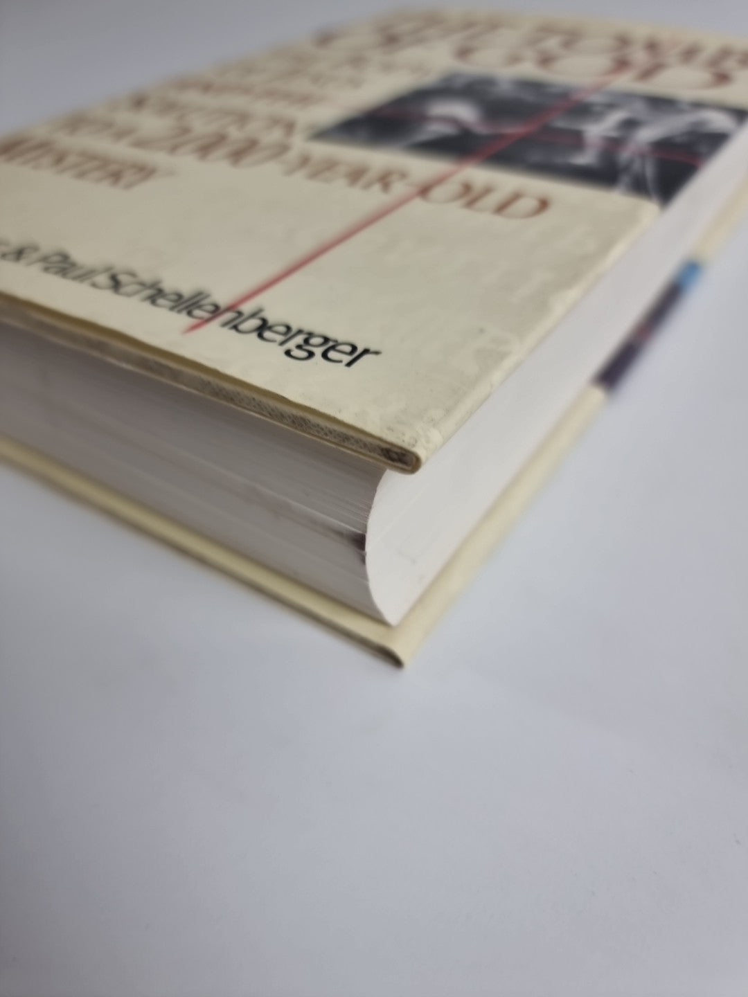 The Tomb of God: Body of Jesus and the Solution to a 2, 000 Year Old Mystery by