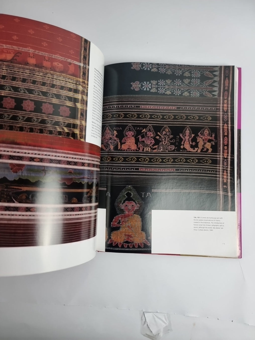The Sari: Styles, Patterns, History, Techniques by Linda Lynton Hardcover NEW
