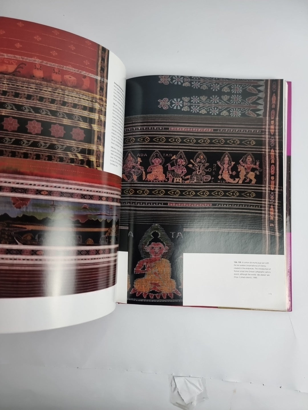 The Sari: Styles, Patterns, History, Techniques by Linda Lynton Hardcover NEW