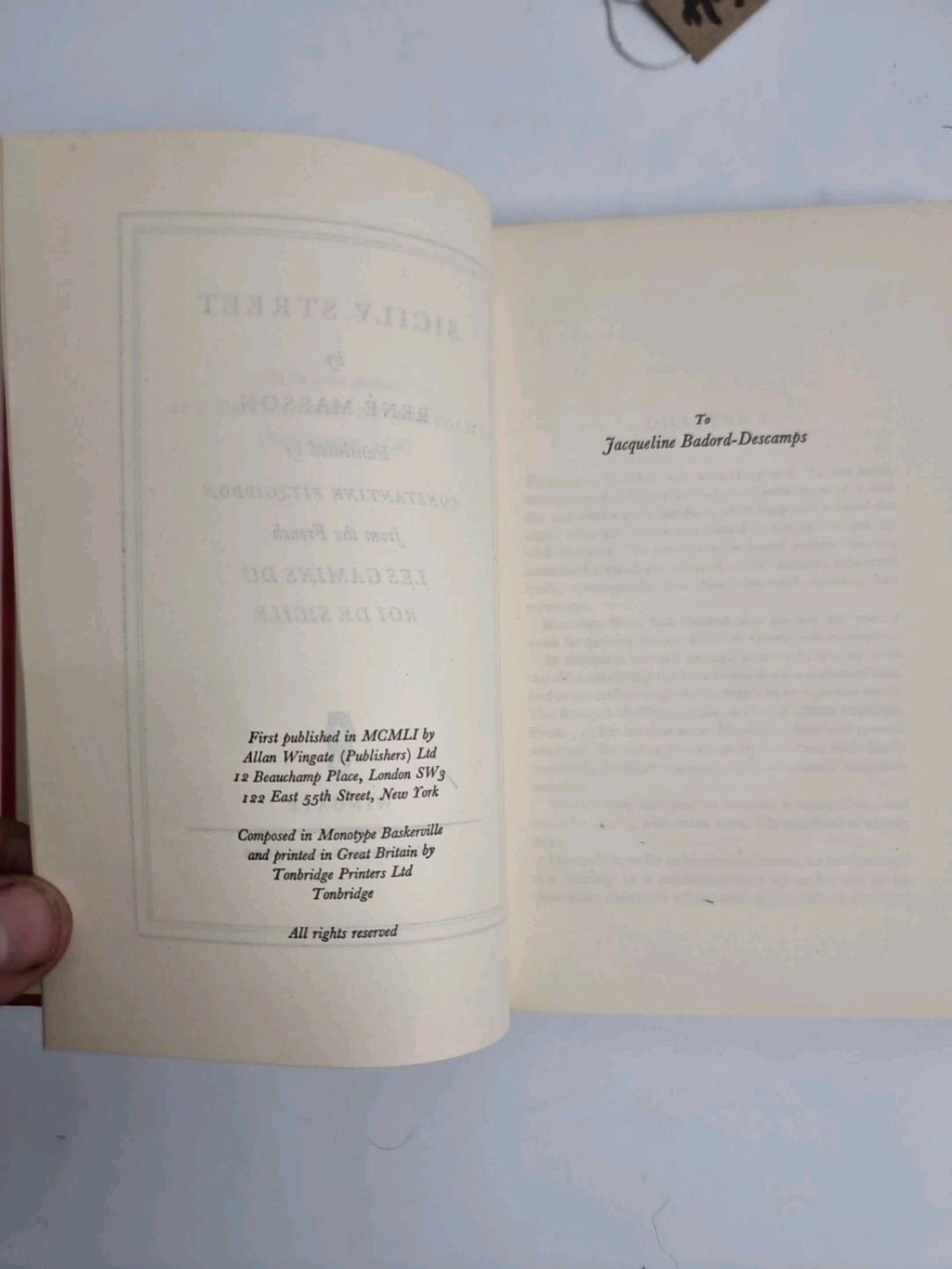 Sicily Street, Rene Masson. 1951 1st Edition Paul Hogarth dust jacket News Clips