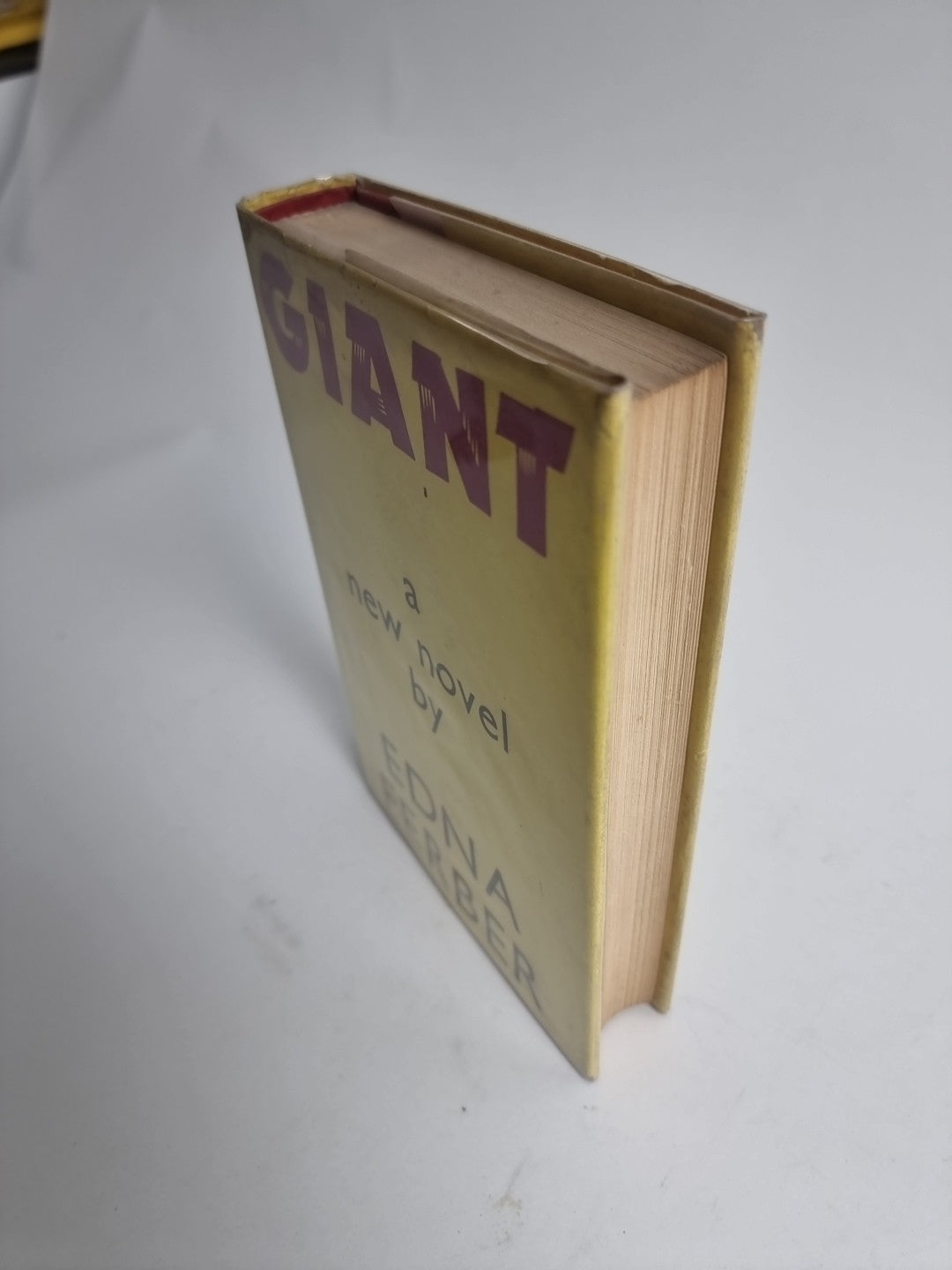 Giant, Edna Ferber — First UK Edition