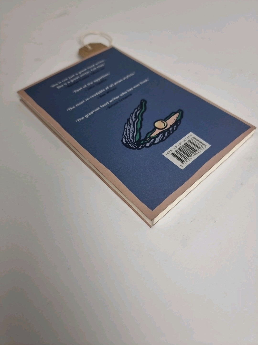 Consider the Oyster by M. F. K. Fisher (Paperback Book)