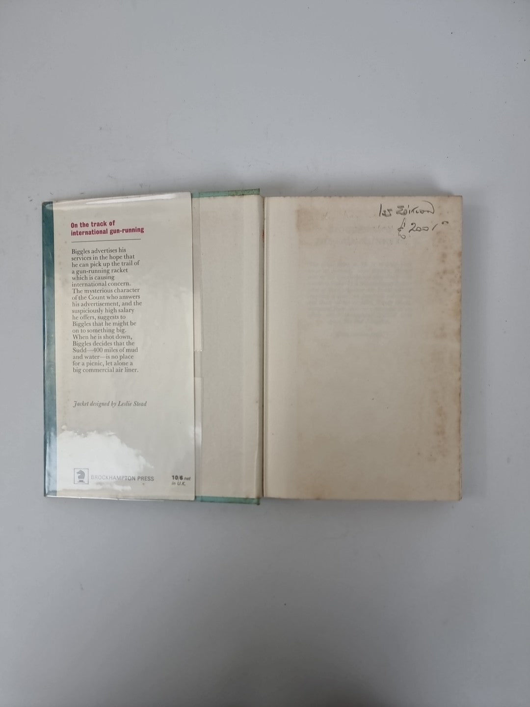 Biggles and the Gun Runners, Captain W. E. Johns - First Edition