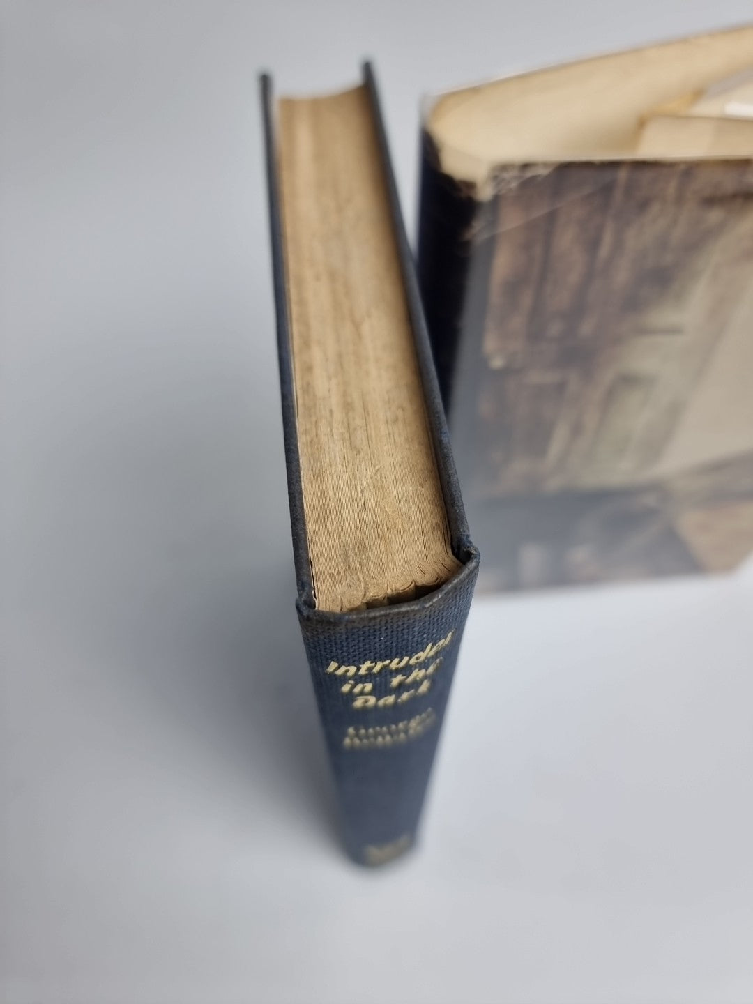 George Bellairs Intruder in the Dark 1966 1st UK Edition Hardback 