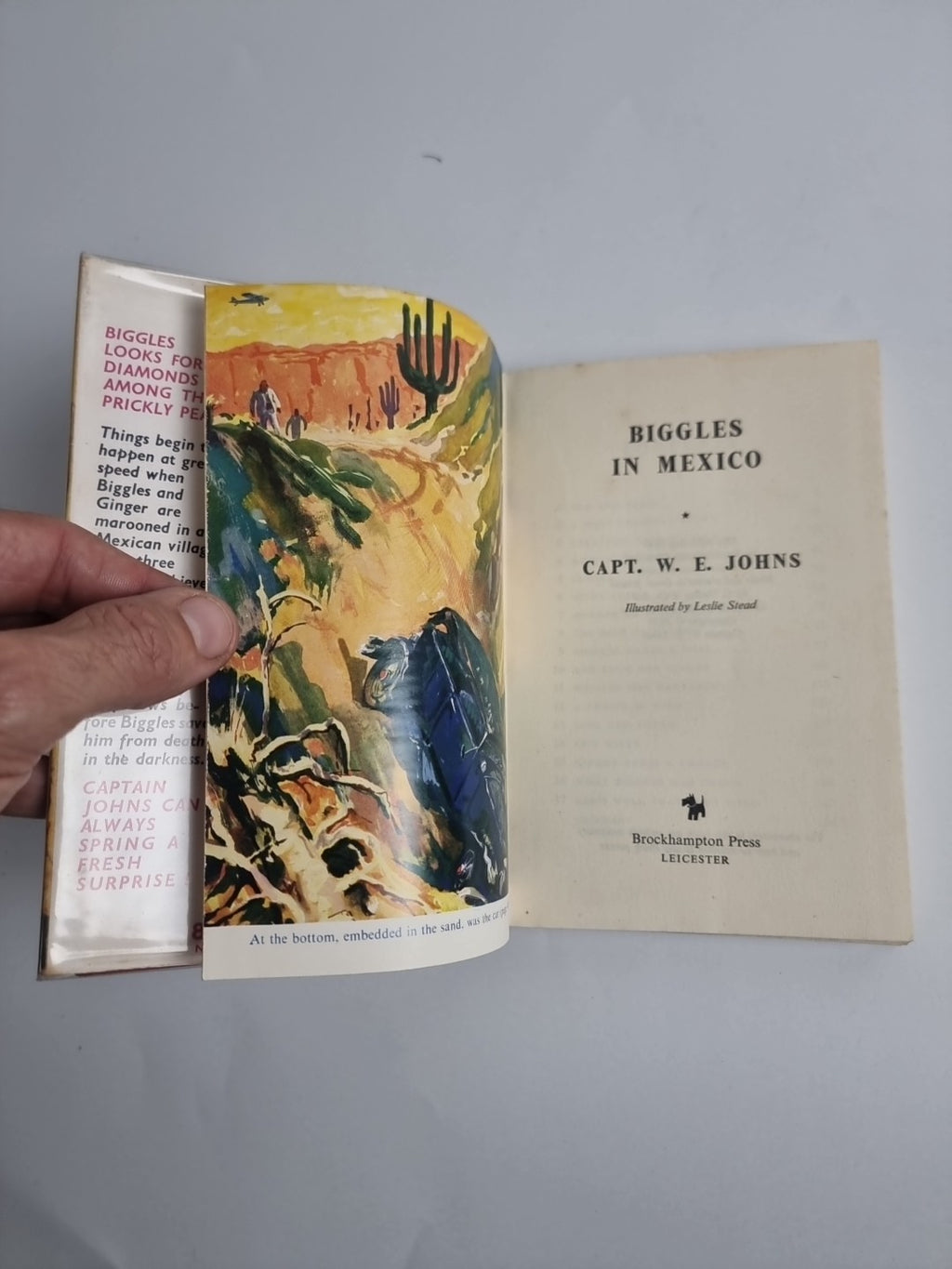 Biggles in Mexico, Captain W. E. Johns — First Edition