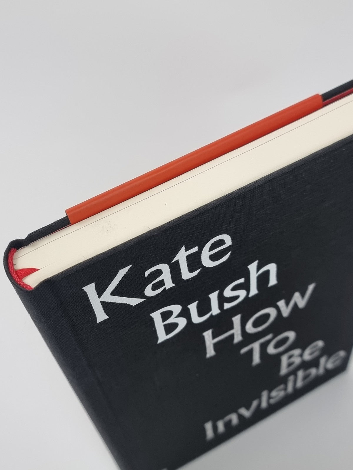 How to Be Invisible : Lyrics by Kate Bush (Hardcover) Signed 1st NEW