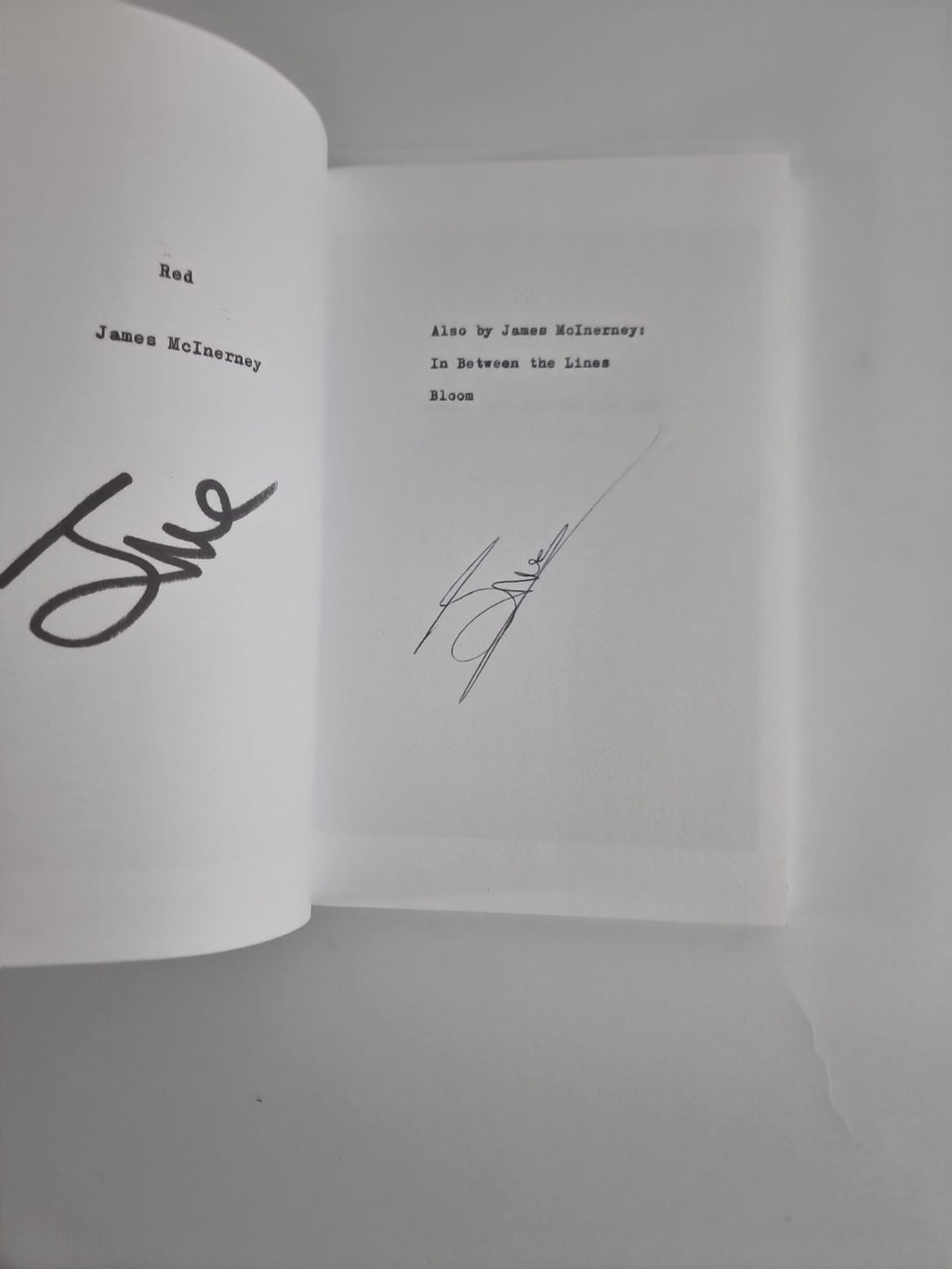 Red - Paperback NEW McInerney, Jame 2018 NEW & SIGNED Free Delivery