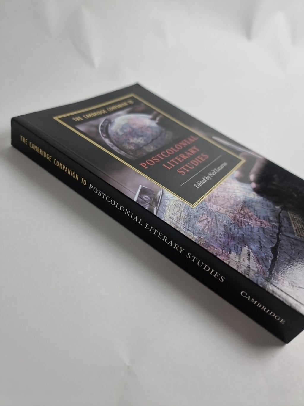The Cambridge Companion to Postcoloni, Lazarus, Neil