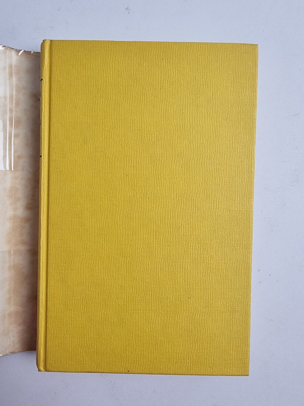 Biggles and the Lost Sovereigns, Captain W.E. Johns — First Edition