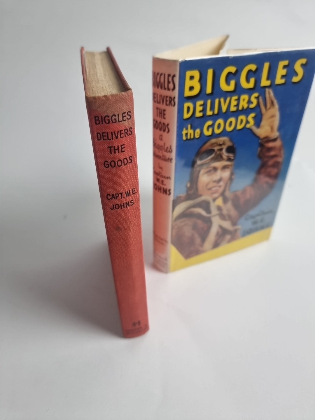 Biggles Delivers The Goods, Captain W. E. Johns — First Edition, First Printing