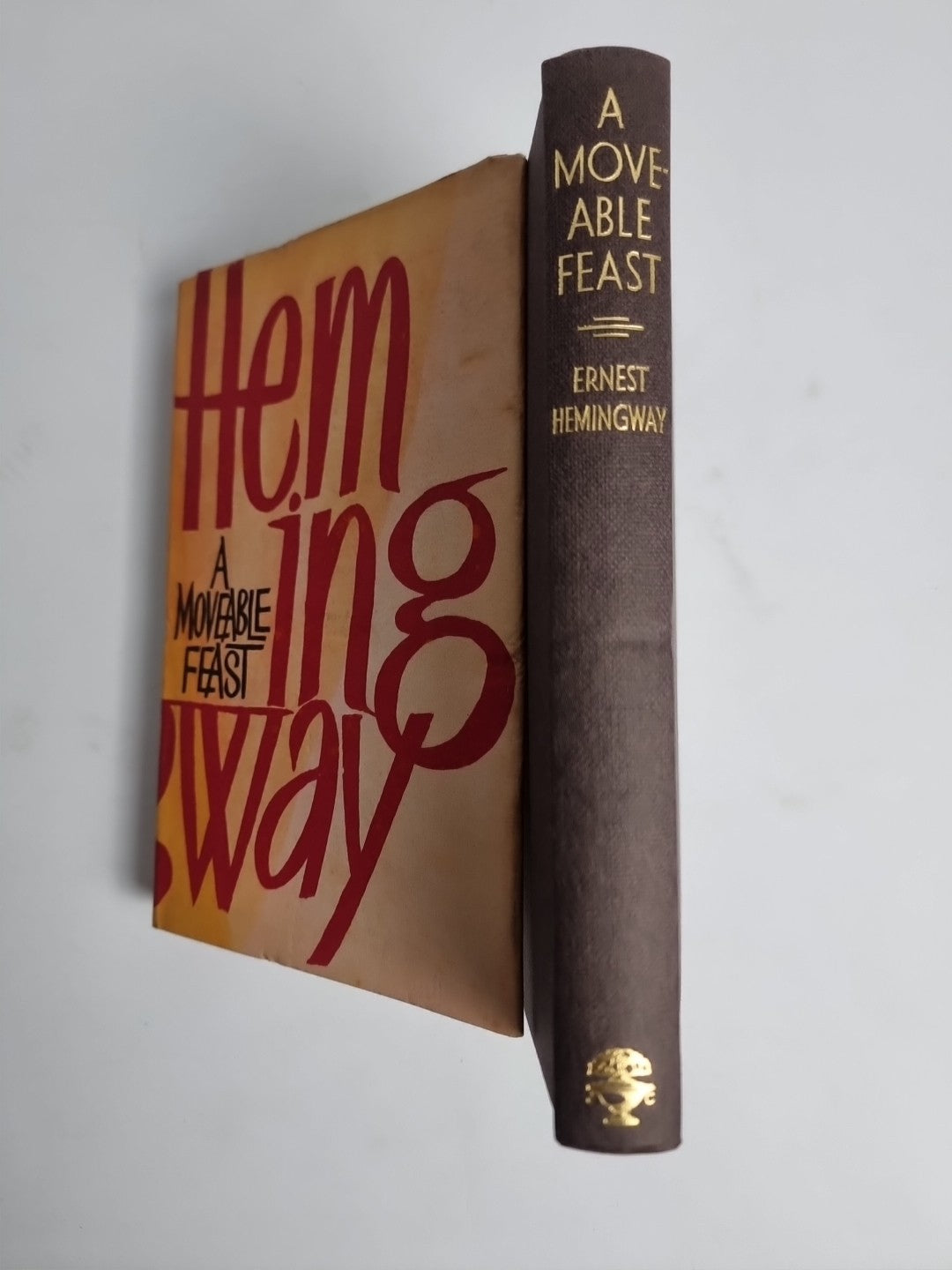 A Moveable Feast by Ernest Hemingway First UK Edition 1964