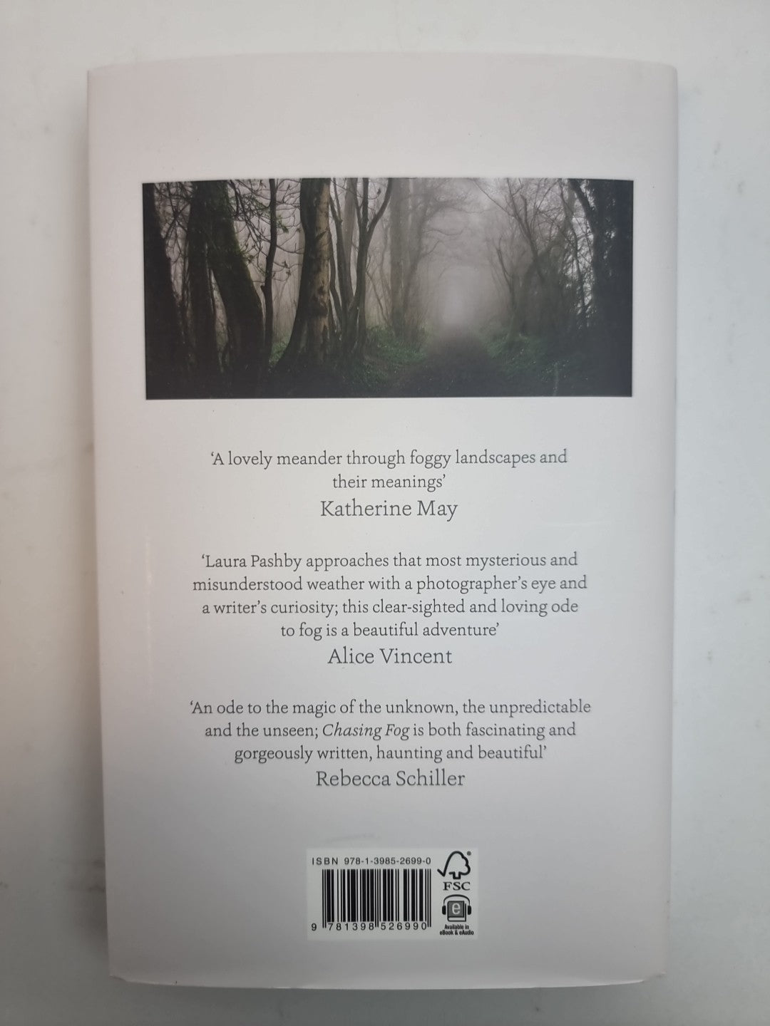 Chasing Fog, Laura Pashby,  Hardback New Free Delivery