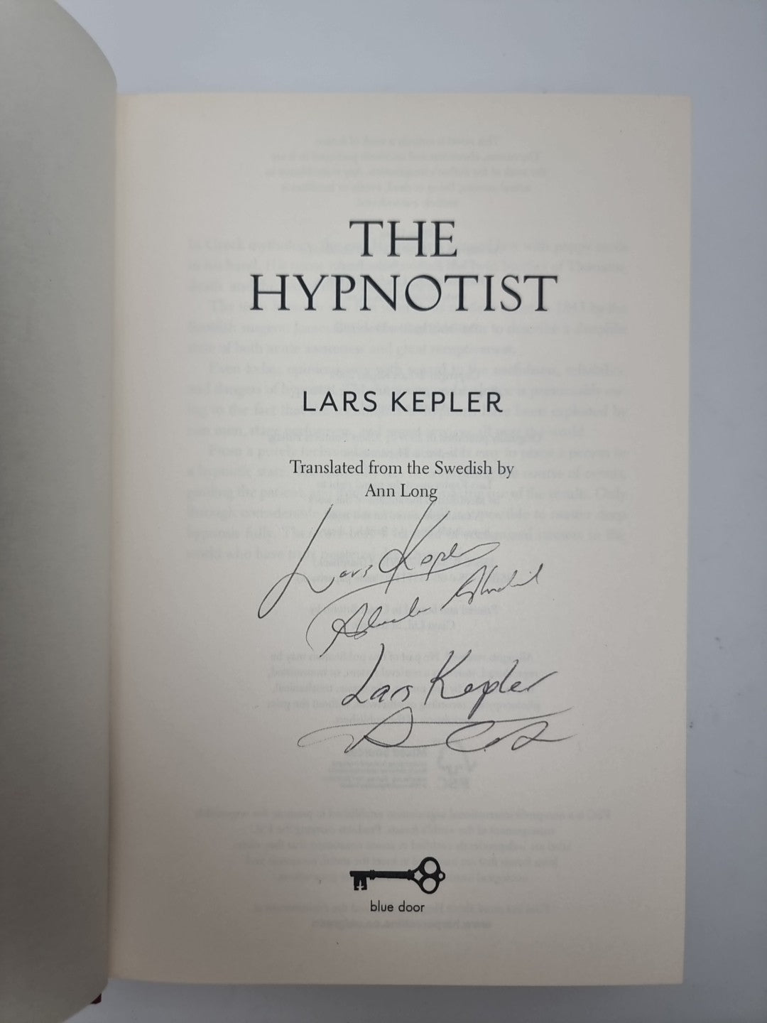 The Hypnotist By Lars Kepler HB DJ 1st Edition 2011 Rare with signatures
