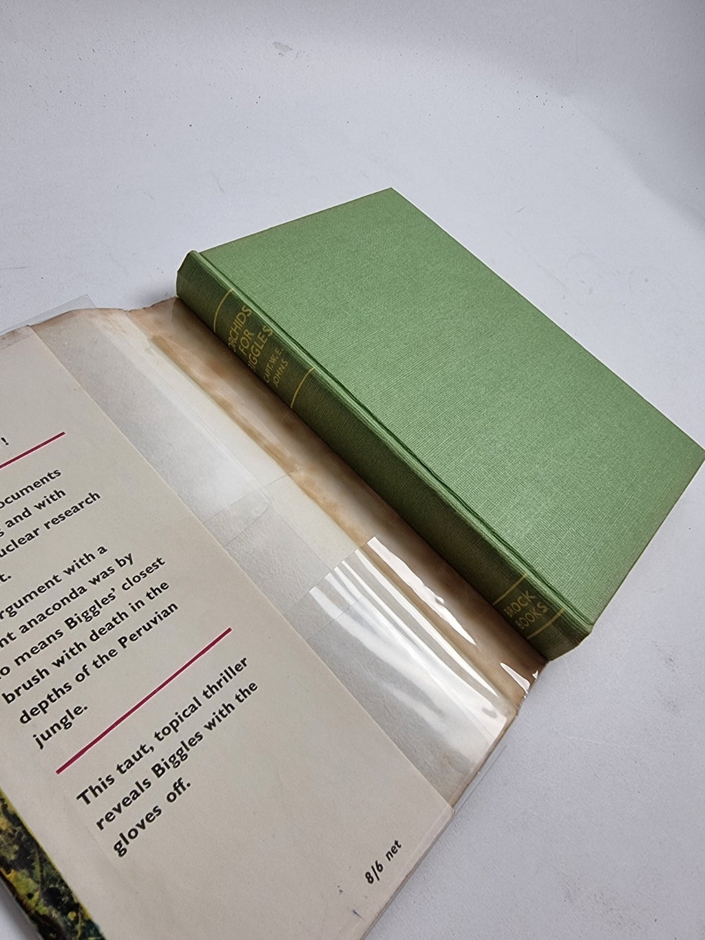Orchids for Biggles , Captain W.E. Johns — 1st Edition, AS NEW