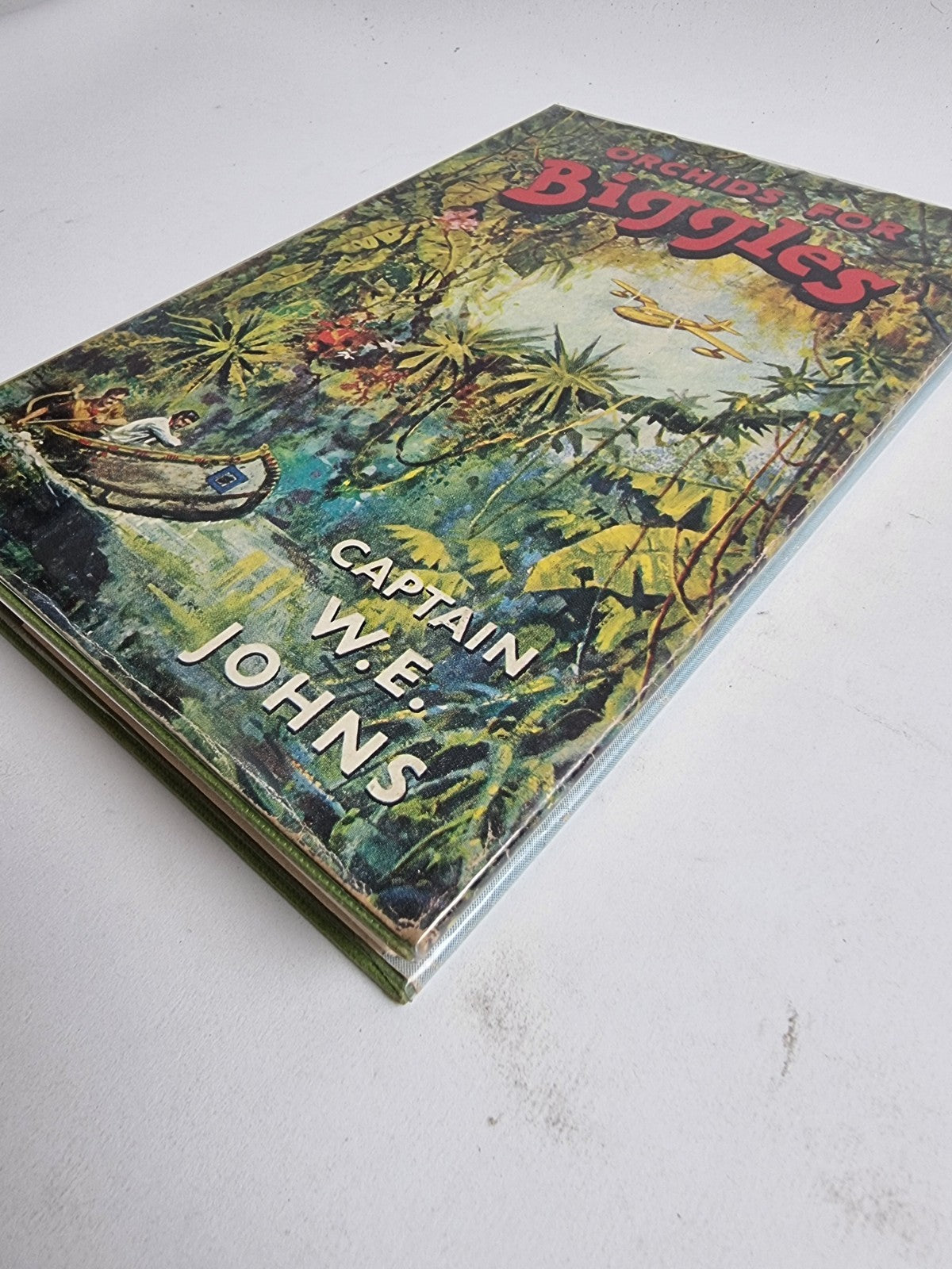 Orchids for Biggles , Captain W.E. Johns — 1st Edition, AS NEW