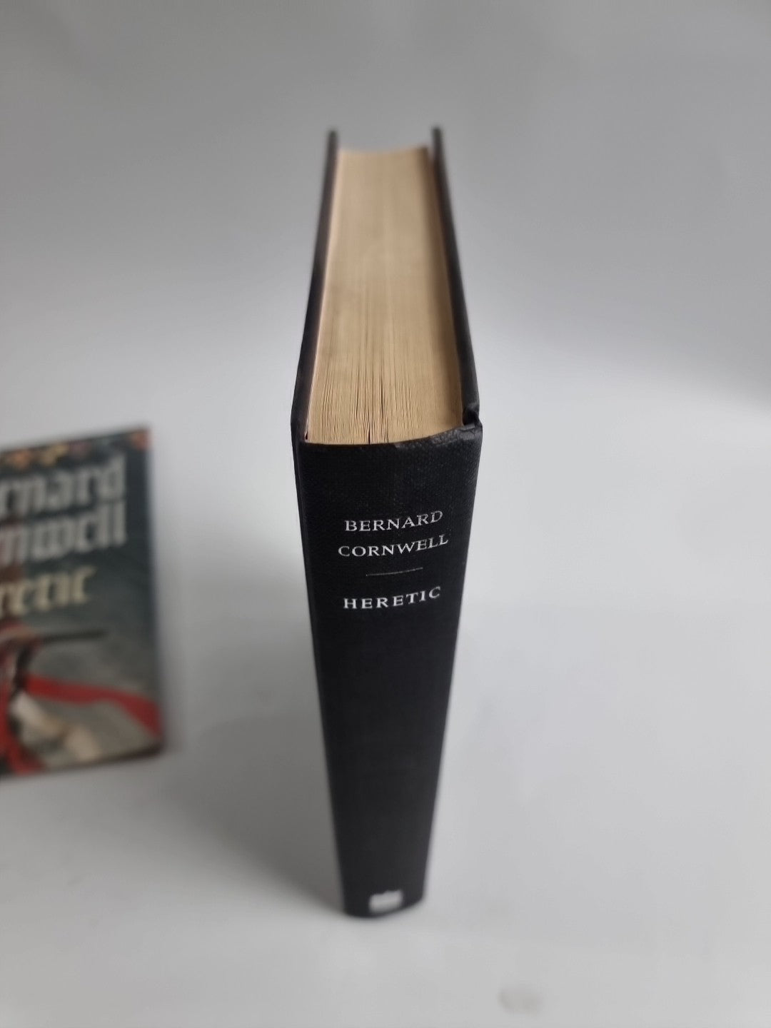 Heretic (The Grail Quest, Book 3) by Bernard Cornwell (Hardcover, 2003) 1ST EDIT