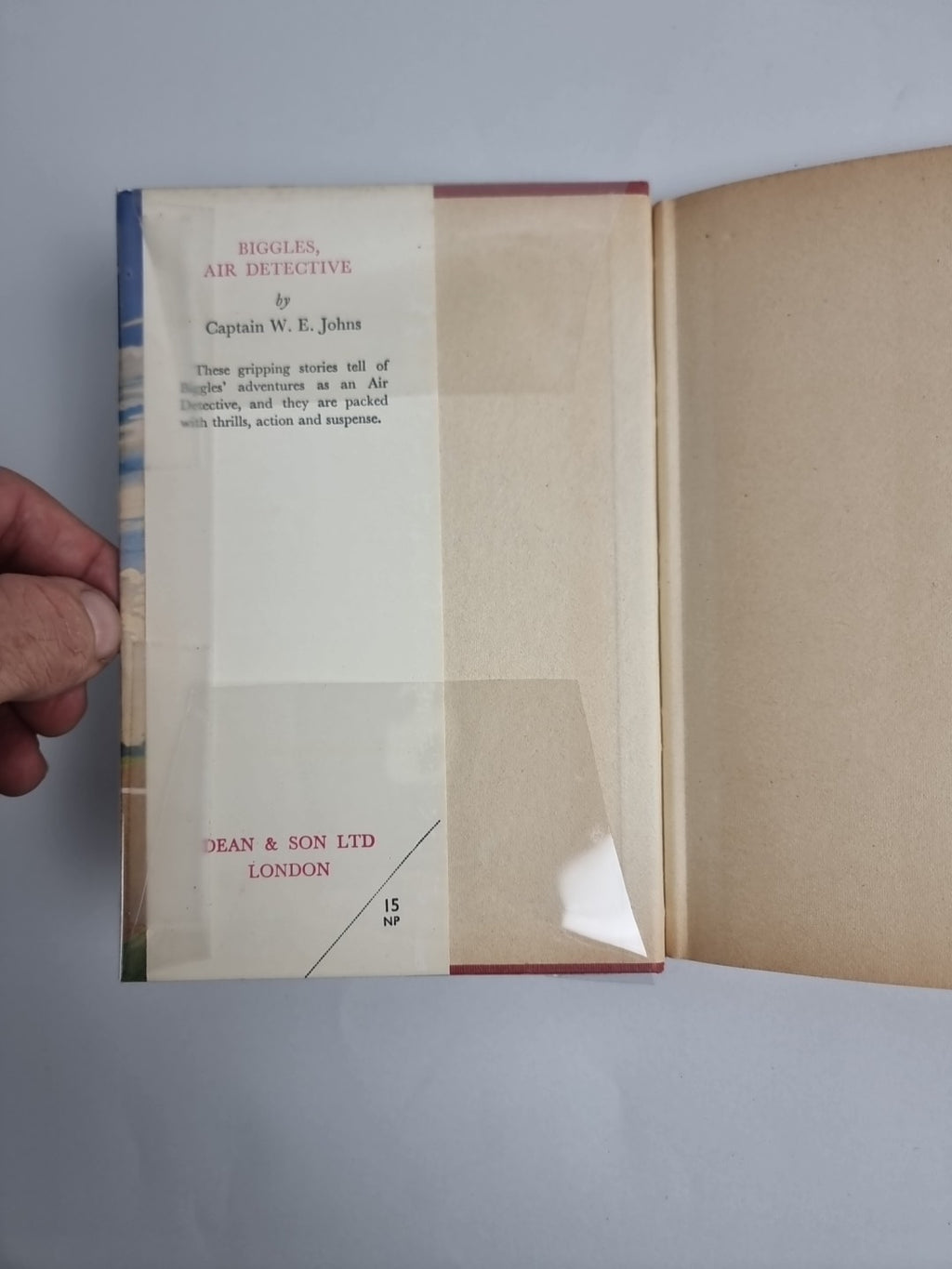 Biggles Air Detective, Captain W.E. Johns — First Edition