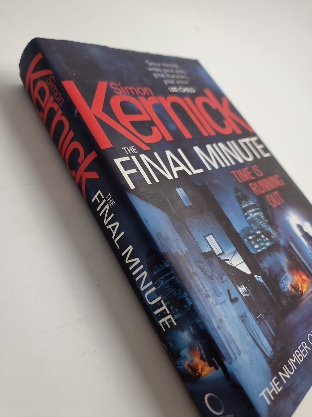 Final Minute by Simon Kernick (2015, Hardcover) 1st Edition
