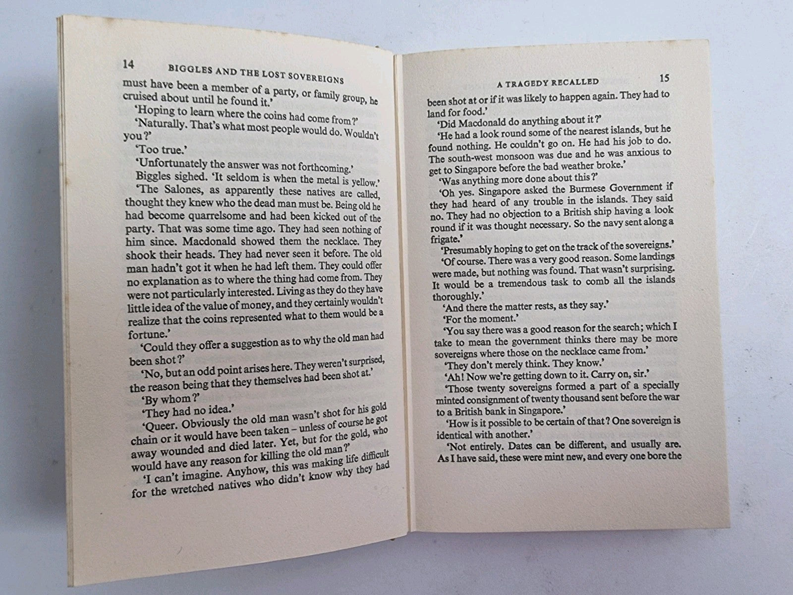 Biggles and the Lost Sovereigns, Captain W.E. Johns — First Edition