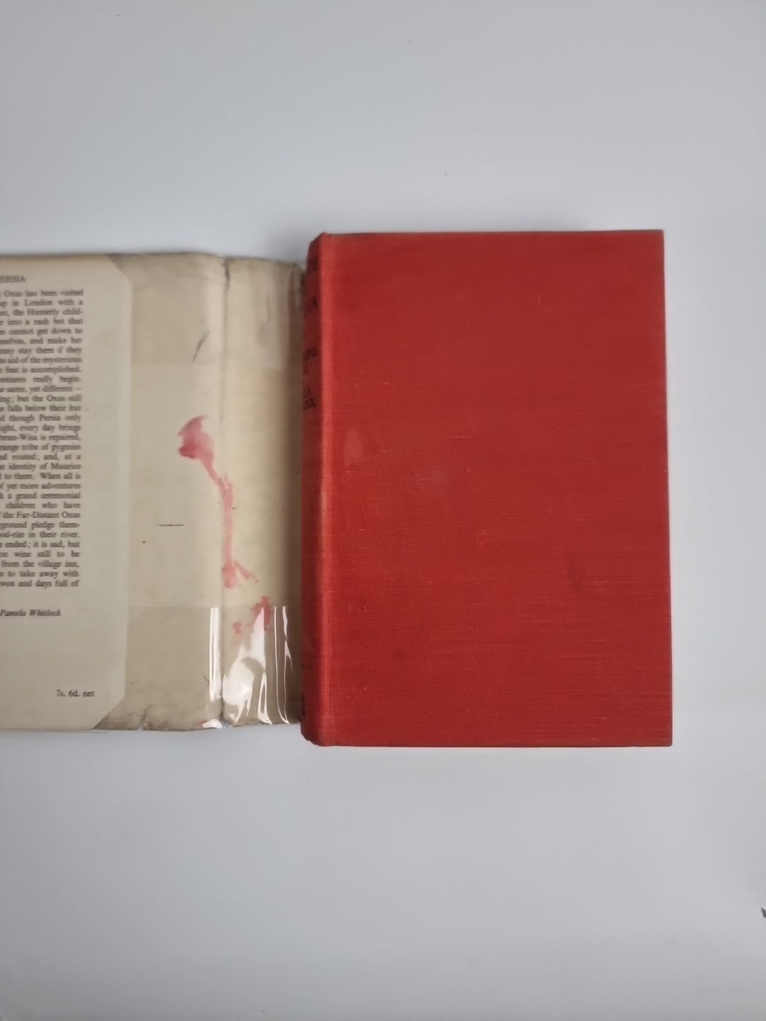 ESCAPE TO PERSIA - Hull, Katharine & Whitlock, Pamela. 1st Edition Very Good