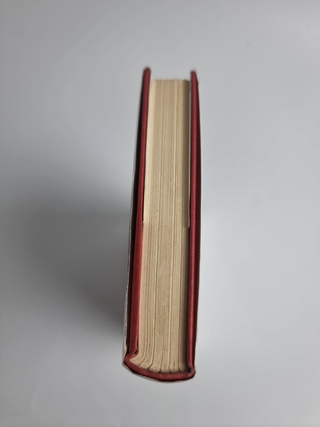 Biggles Makes Ends Meet, Captain W. E. Johns — First Edition