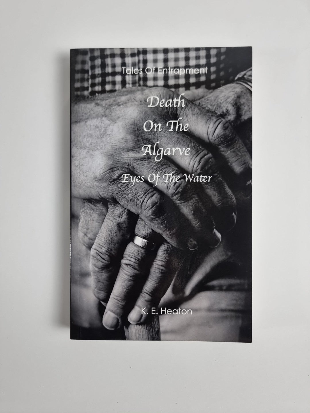 Death on the Algarve: Eyes of the Water - Paperback NEW Heaton, MR K. E 19/10/20