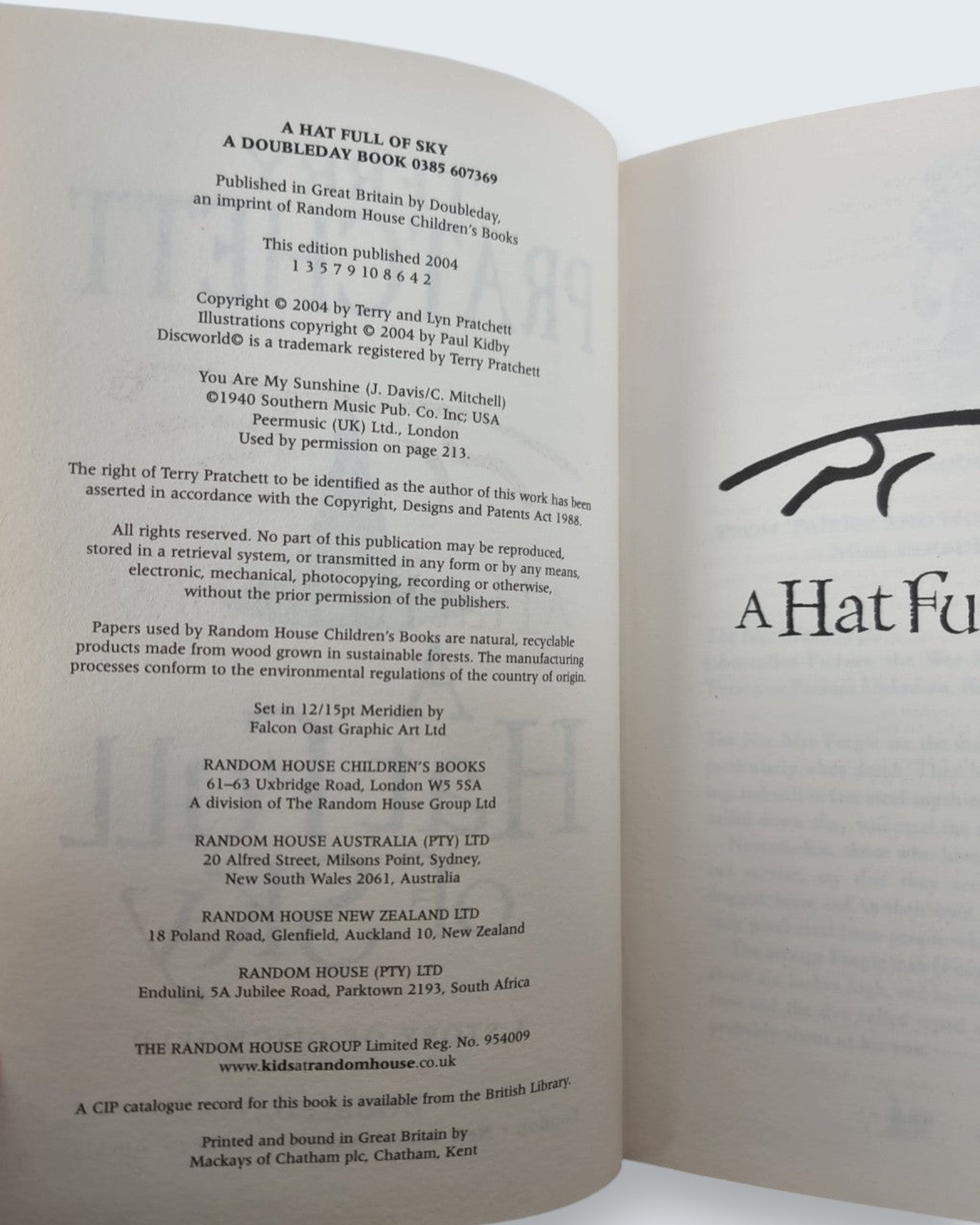A Hat Full of Sky Terry Pratchett first edition vintage book copyright page