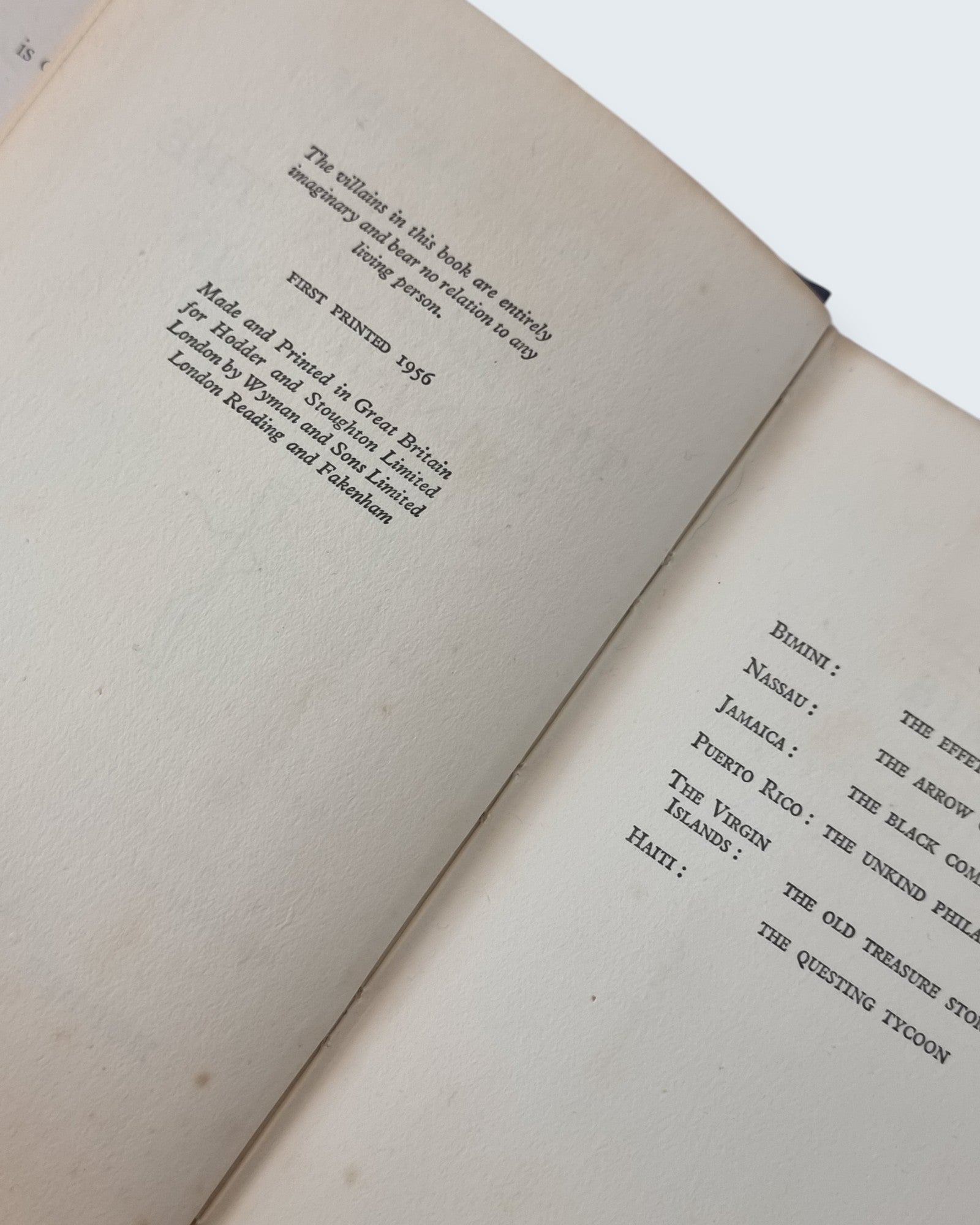 The Saint on the Spanish Main Leslie Charteris first edition vintage book details