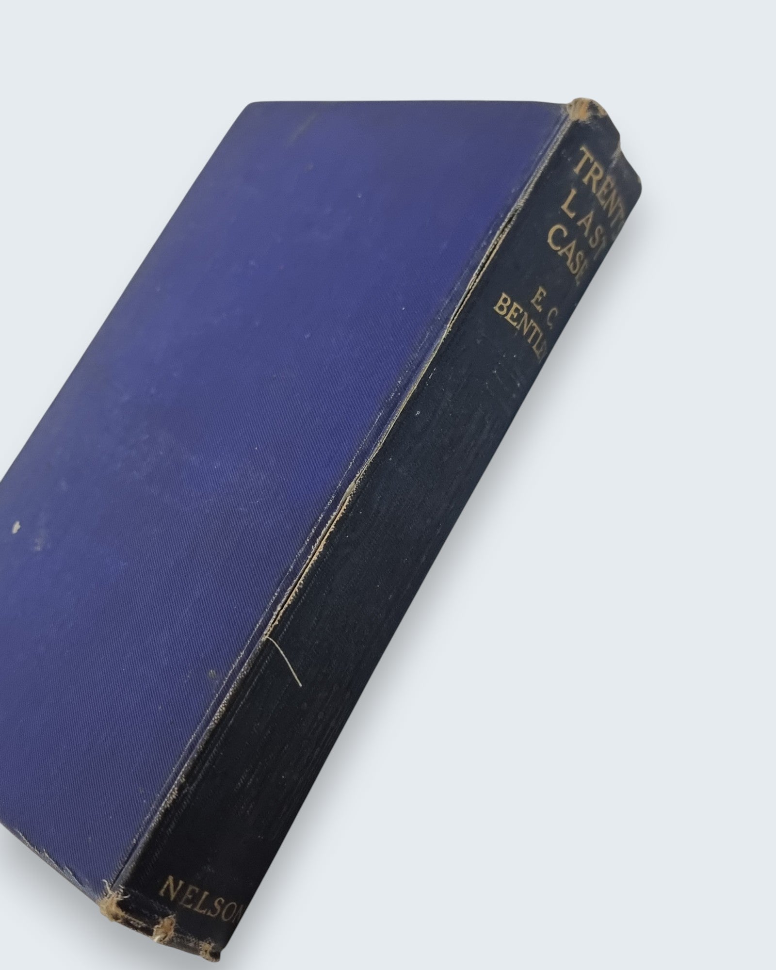 Trents Last Case E C Bentley first edition vintage book angled view