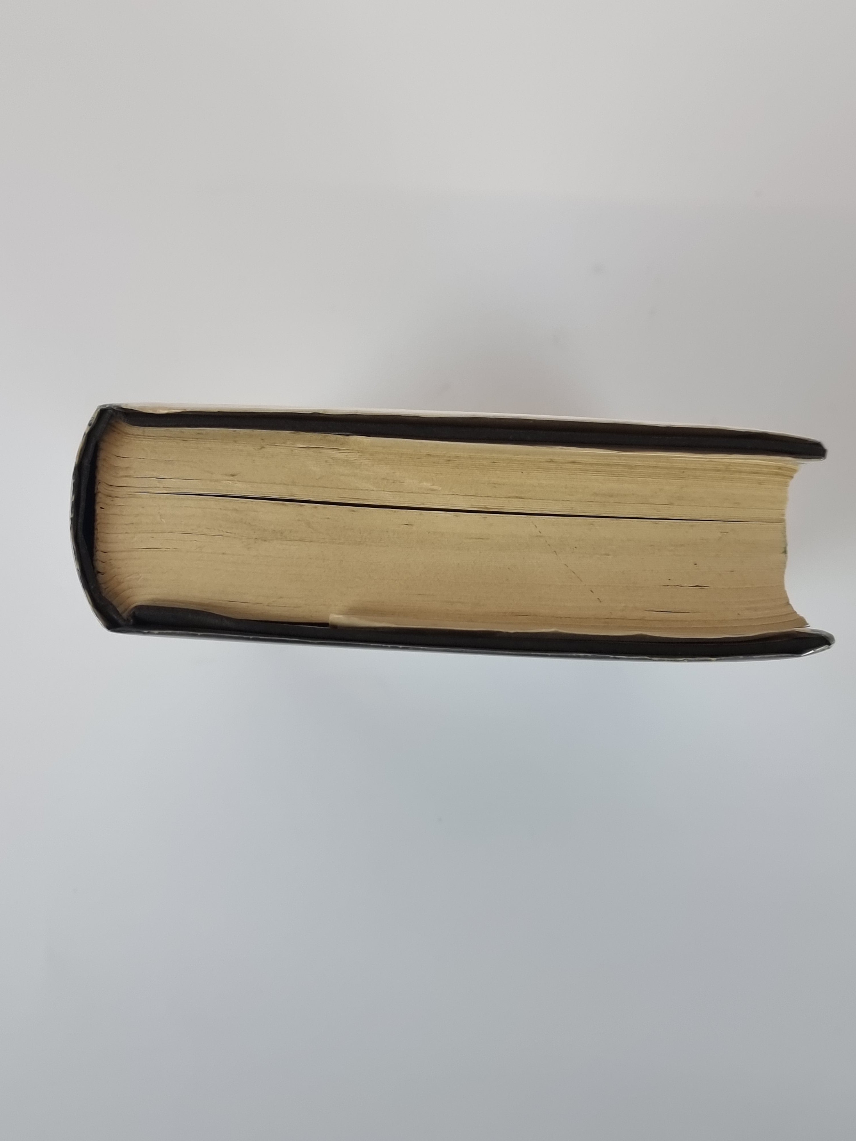 Elephant & Castle, R. C. Hutchinson — 1st Edition