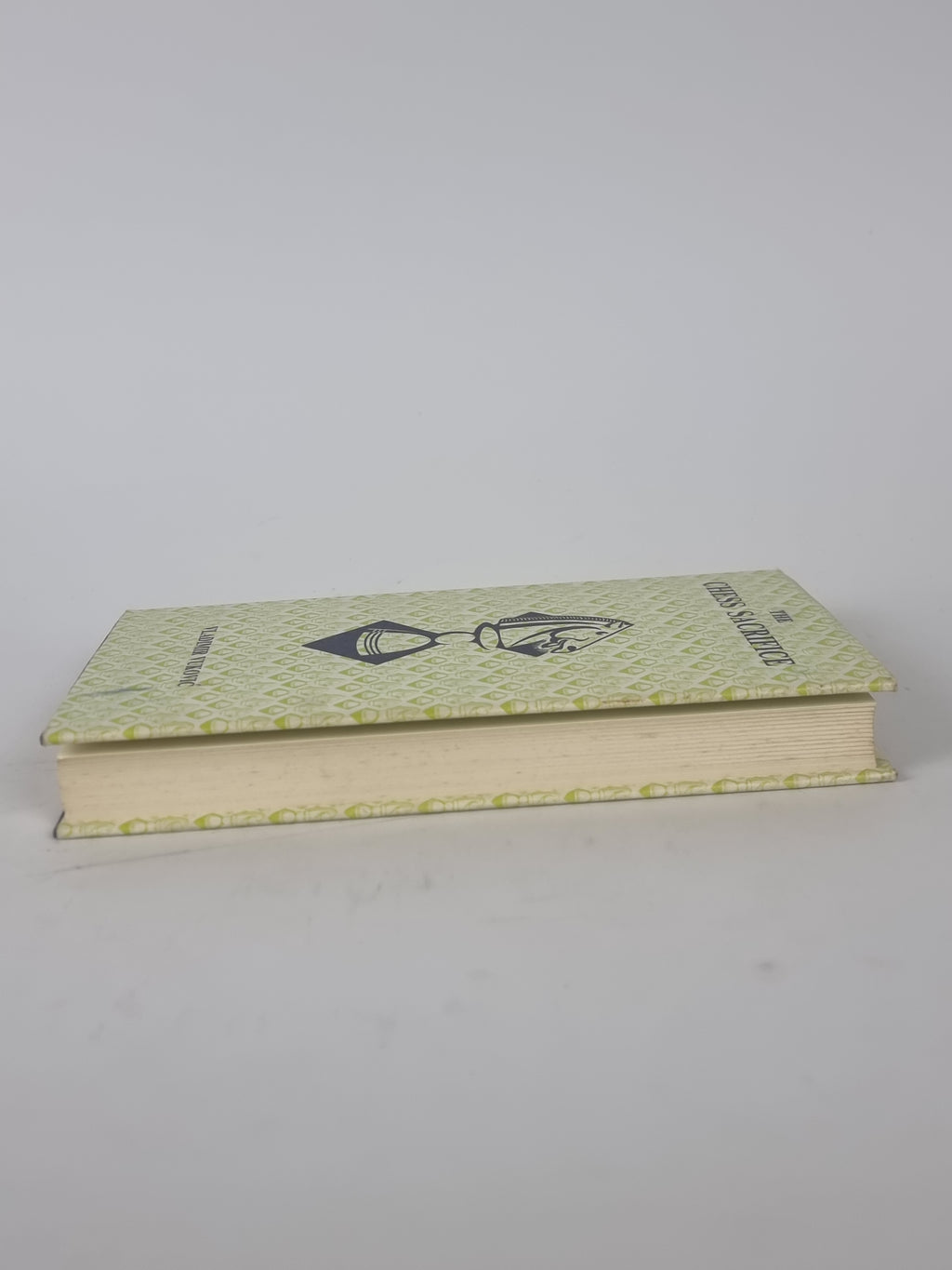 The Chess Sacrifice, Vladimir Vuković — 1st Edition
