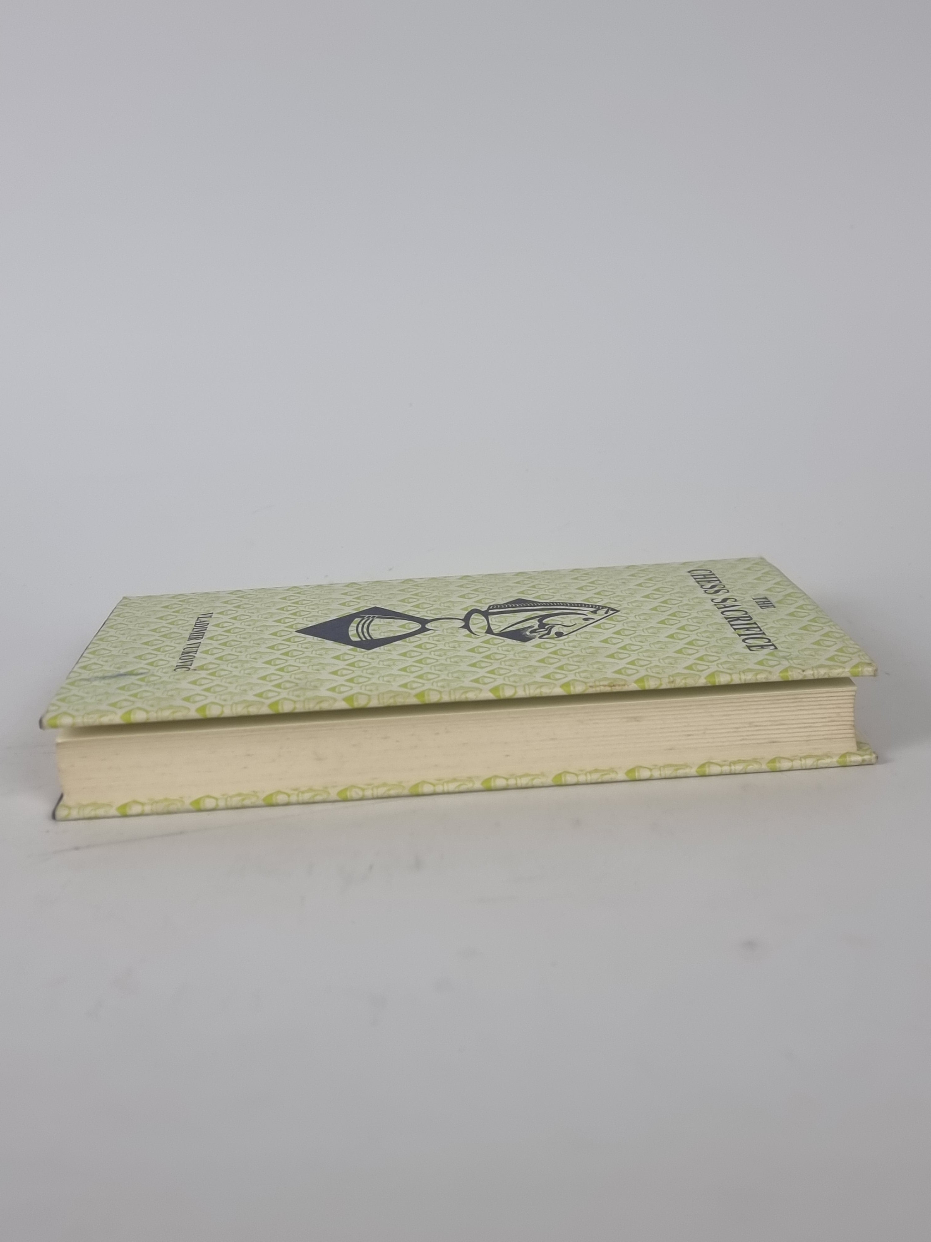 The Chess Sacrifice, Vladimir Vuković — 1st Edition