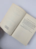A Fox Under My Cloak, Henry Williamson — 1st Edition/Printing