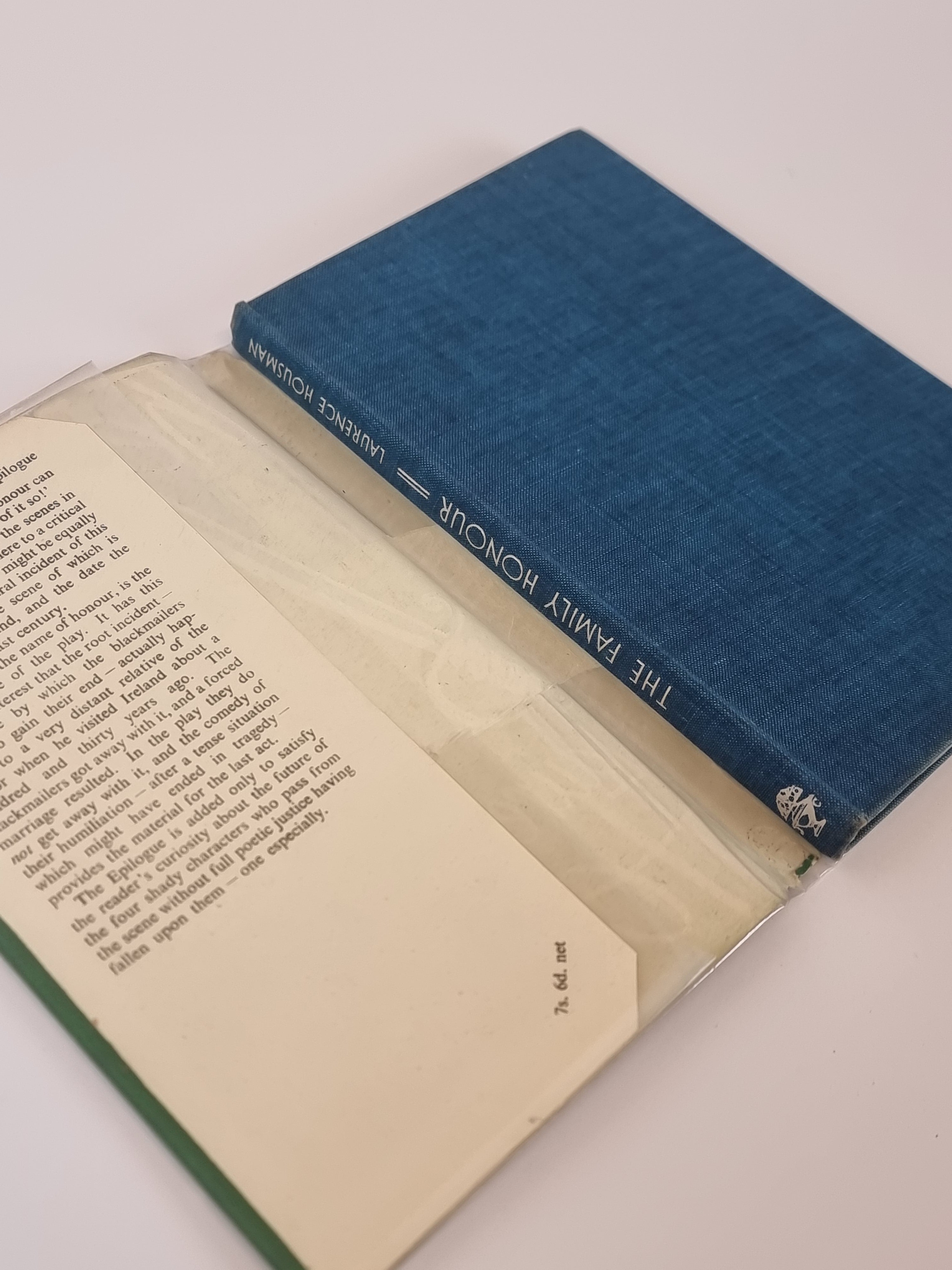 The Family Honour, Laurence Housman — 1st Edition