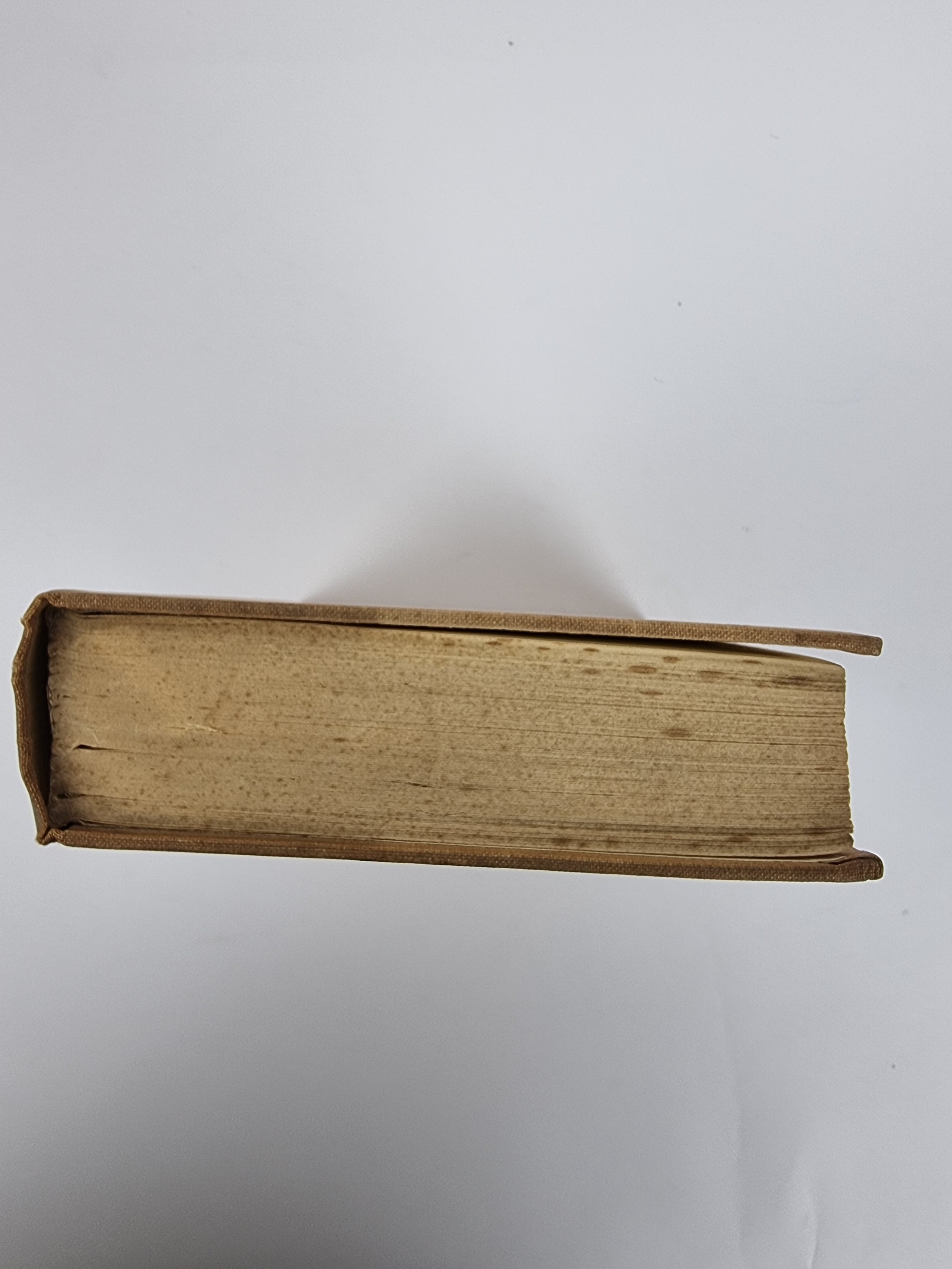 A Fox Under My Cloak, Henry Williamson — 1st Edition/Printing