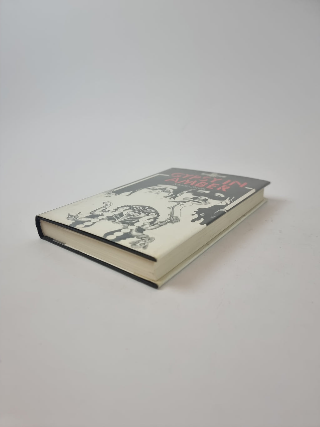 Gypsy In Amber, Martin Smith — 1st UK Edition