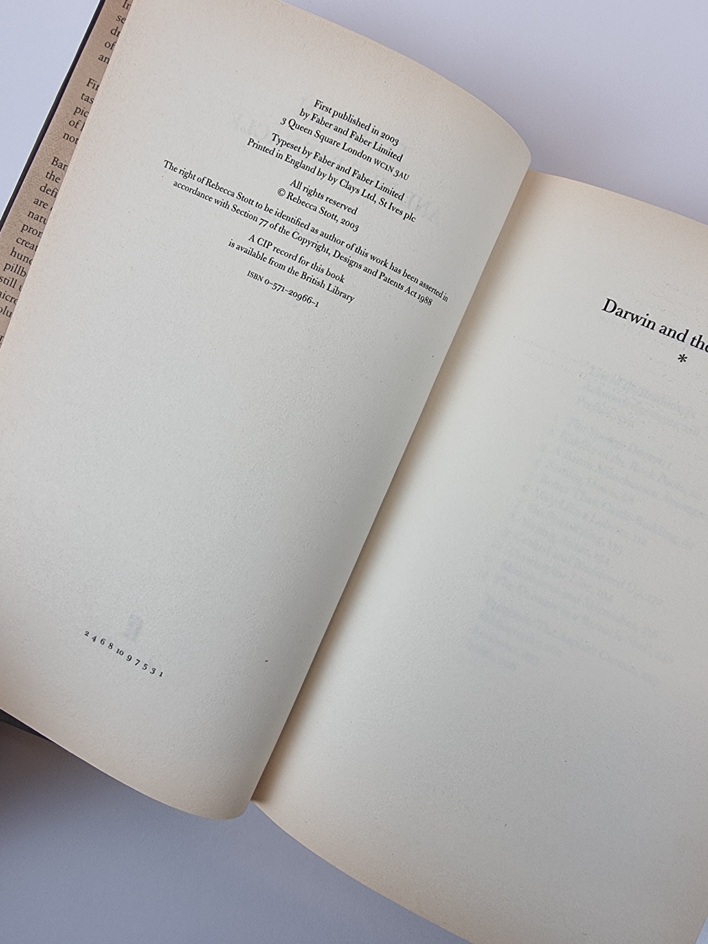 Darwin and the Barnacle, Rebecca Stott — 1st Edition