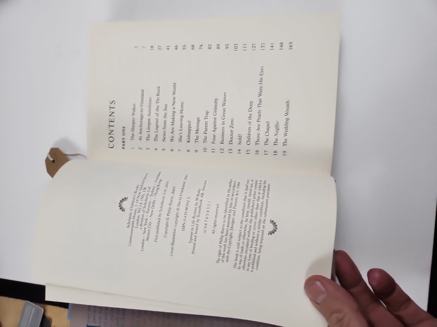 Infernal Devices by Philip Reeve (Hardback, 2006) 1st Edition 