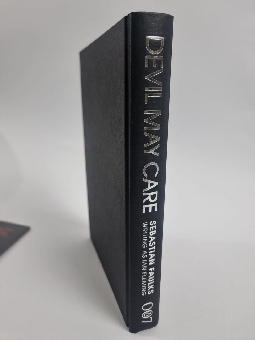 James Bond 007 - Devil May Care - Sebastian Faulks - 1st Edition  signed