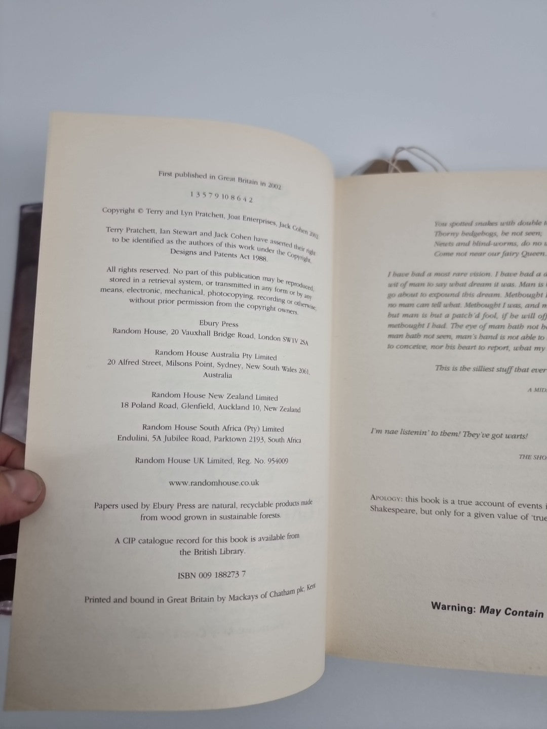 The Science of Discworld II: The Globe - Terry Pratchett, 1st Edition Free Post