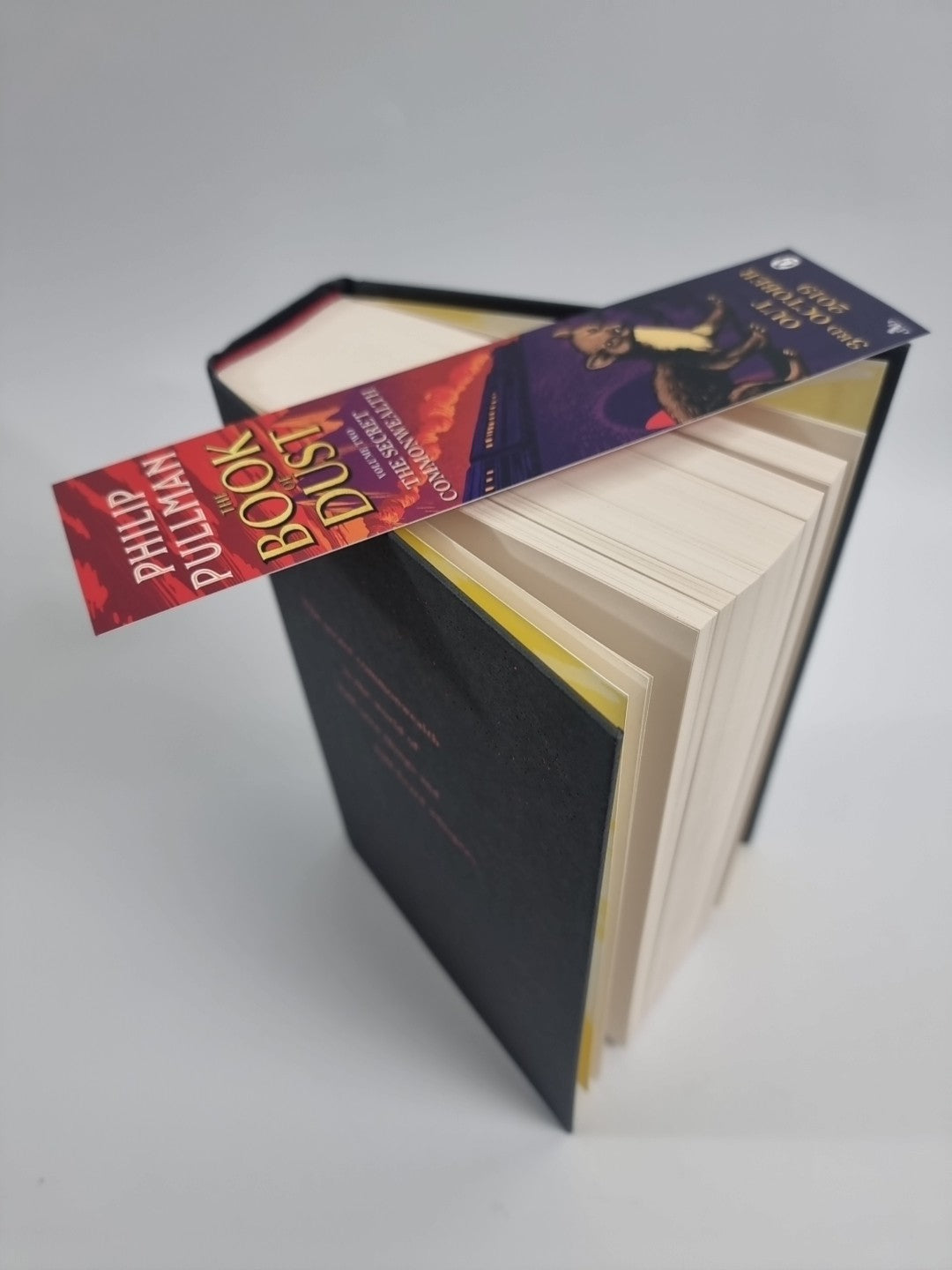 The Secret Commonwealth: The Book of Dust Philip Pullman  special Signed edition