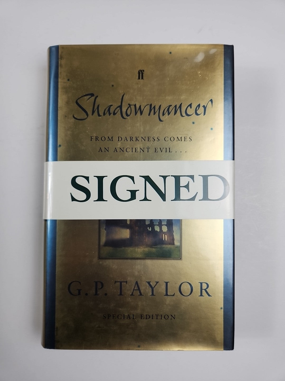 Shadowmancer (1st Special Edition) by G P Taylor (Hardcover, 2003) Signed 