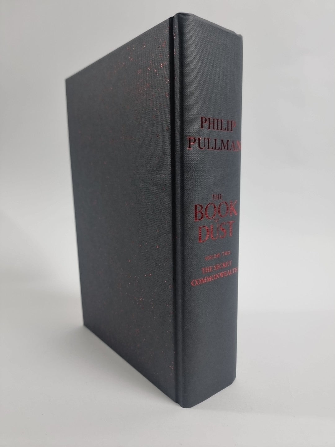 The Secret Commonwealth: The Book of Dust Philip Pullman  special Signed edition